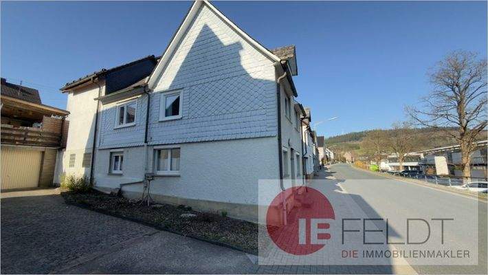 Ansicht auf die Einfahrt