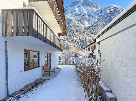 Westterrasse im Erdgeschoss