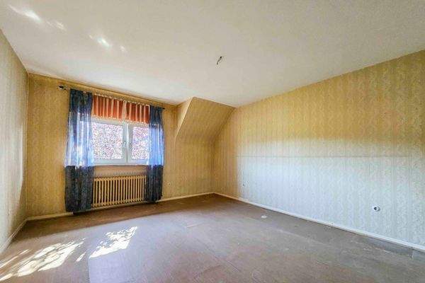 Dachgeschoss Schlafzimmer II