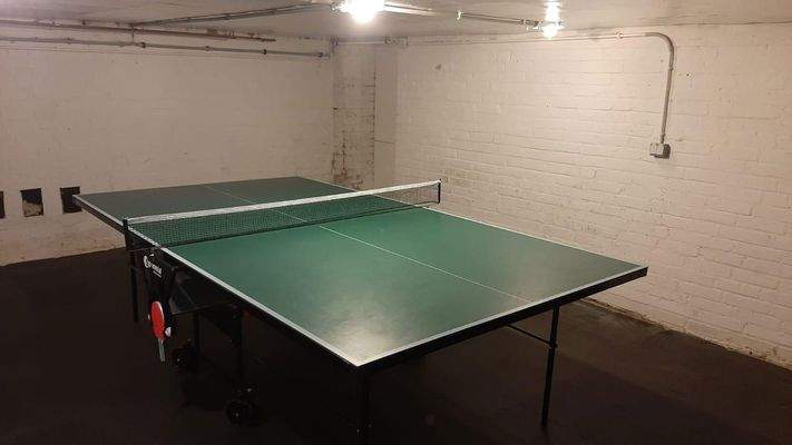 32 Tischtennisraum