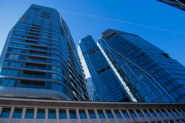 Von der Junghofstraße gesehen