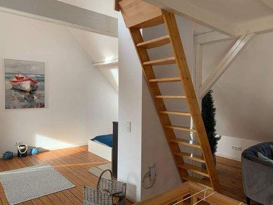 Treppe zur Schlafempore