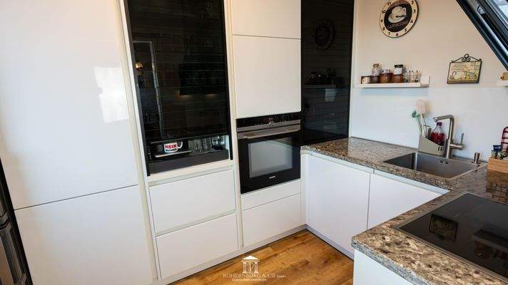 Moderne Einbauküche