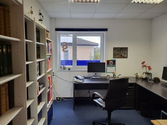 Büro