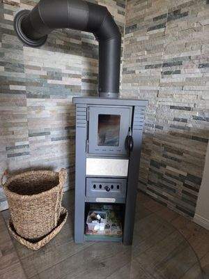 Kaminofen im Wohnzimmer