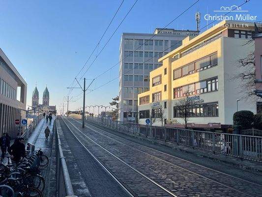 Außenansicht des Gebäudes