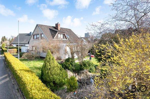 Eingewachsenes Grundstück