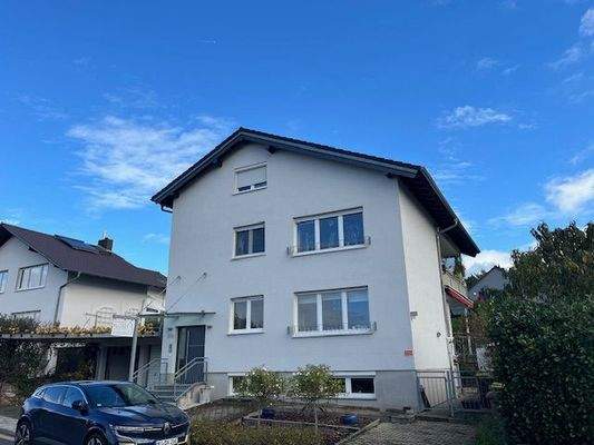 Hausansicht v. Straße