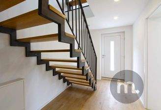 Titelbild - Eingang ins neue Zuhause