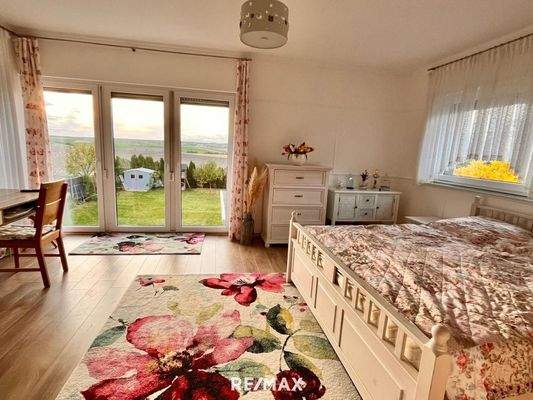 eines der 3 Zimmer im DG