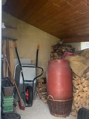 Holzlagerraum