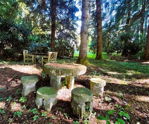 Aussen Steinsitz.jpg