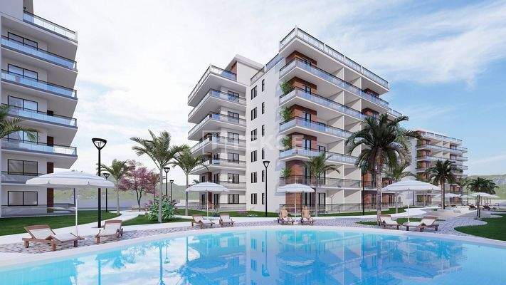 Flats Near the Sandy Beaches in Long Beach İskele