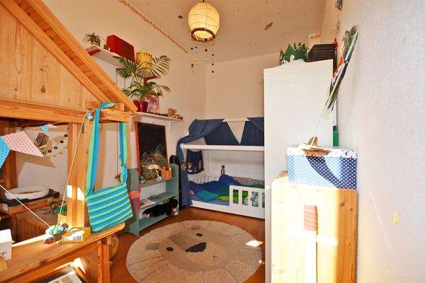 Ankleide oder Kinderzimmer