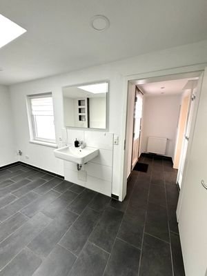 Einliegerwohnung Bad a