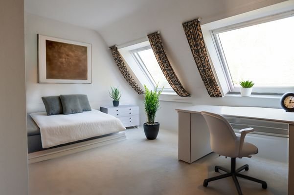 Schlafzimmer 2