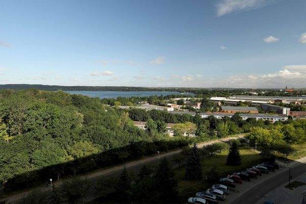 Kirschenallee 1-3_5-7