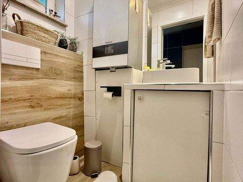 Einladendes Gäste WC im EG