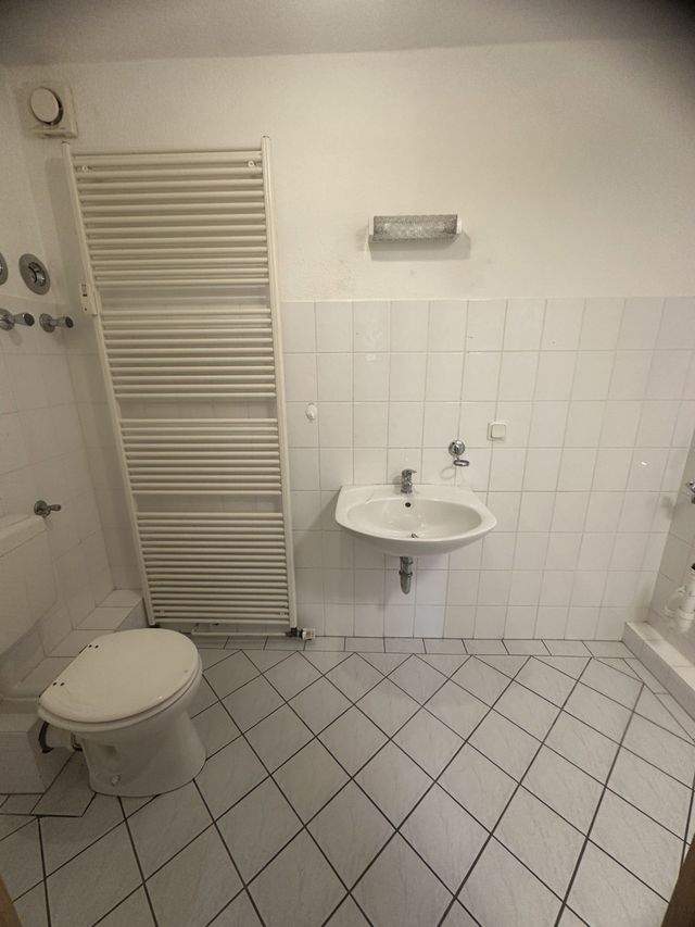 2 Zimmerwohnung in Rosdorf - Mengershausen - Obergeschoss - Photo 5