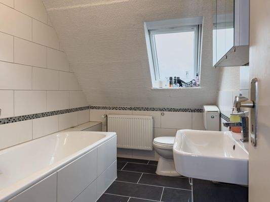 Badezimmer DG