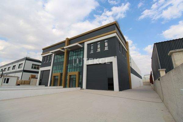 Commercial Properties with 265 m² and 755 m² Area in Ankara