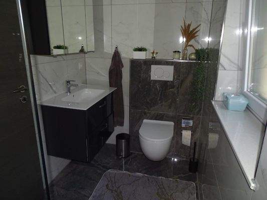 Duschbade-EG-Bild 2.jpg