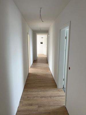 Wohnung (Dachgeschoss)