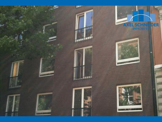 Gebäudeansichten mit Logo