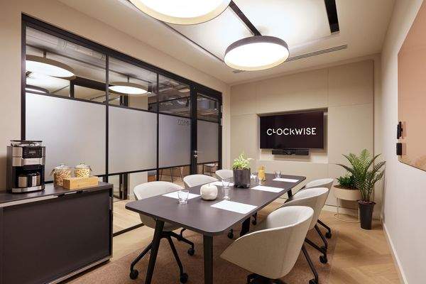 Konferenzraum_1M03 6 Personen