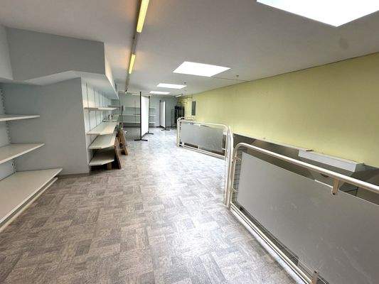 7 gewerbe-galerie-oben-mehrfamilienhaus-duderstadt-rkm-immobilienkontor.jpg