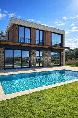 Villas with Pools within Walking Distance of Sea in Bodrum Gümüşlük