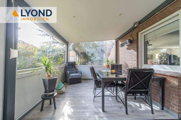 LYD 4617 - 12 Wintergarten