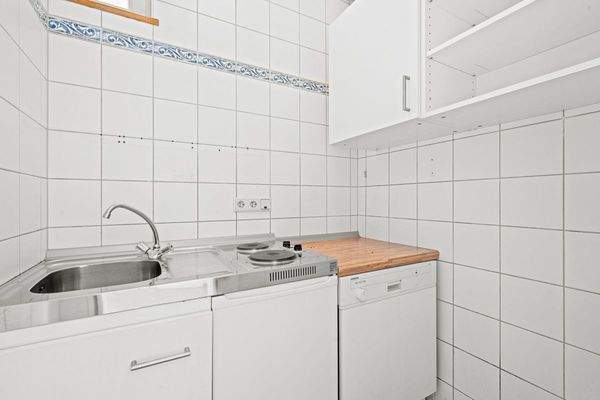 Kleine Mitarbeiterküche