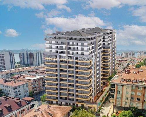 Spacious Flats in a Mixed Project with Pool in Kucukcekmece