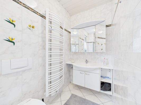 Bad - Einliegerwohnung