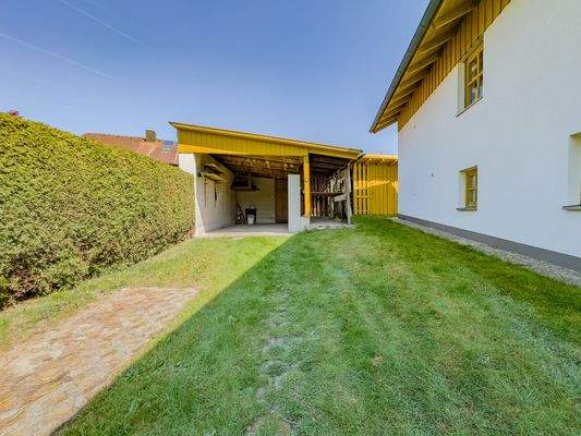 Carport und Schuppen 