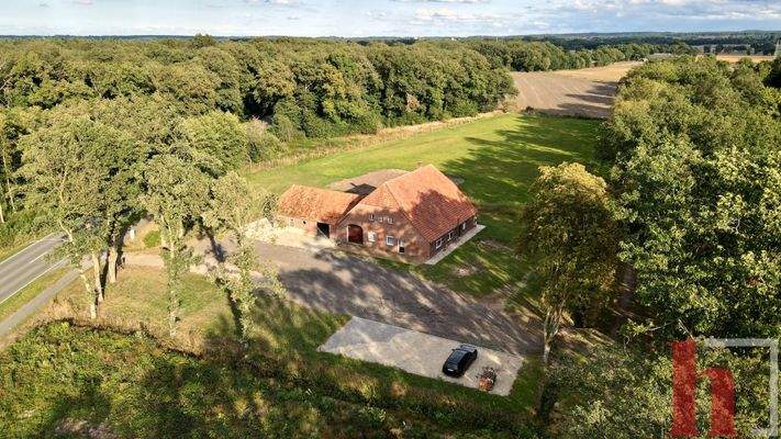 Außenansicht / Luftbild