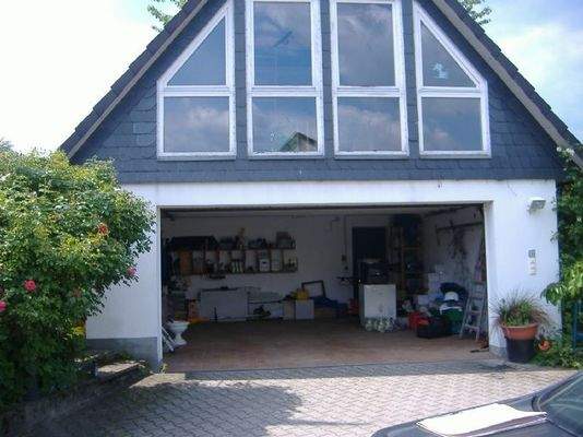 Doppelgarage mit Obergeschoss