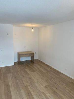 Muster Bild (Essbereich)