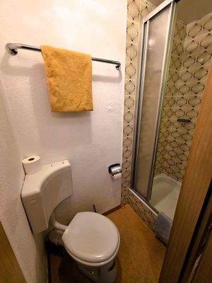 Pension_EG_Zimmer_1_Bad