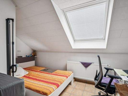 Schlafbereich und Bad OG_1