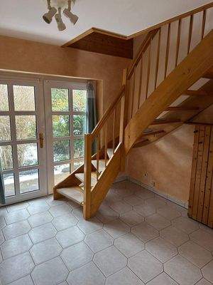 Eingangsdiele mit Treppenaufgang