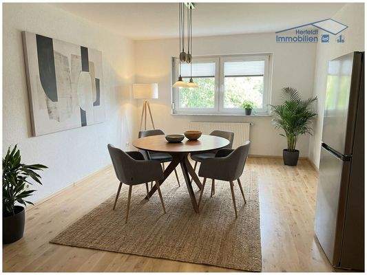 Visualisiertes Einrichtungsbeispiel (KI-optimiert)