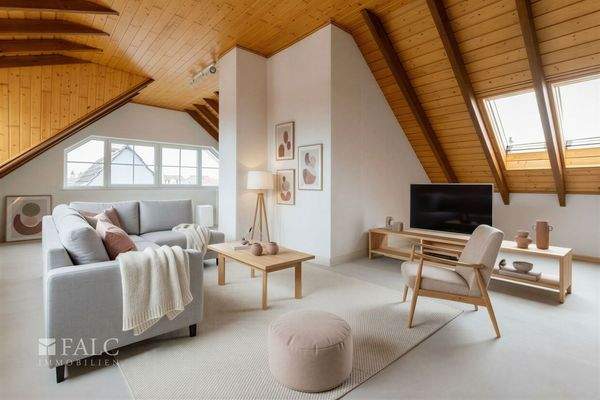 Dachgeschoss - (KI generiert)