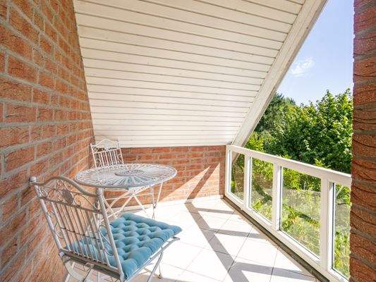 Loggia mit Blick ins Grüne
