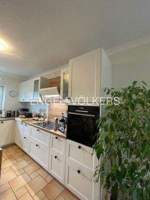 Hochwertige Einbauküche