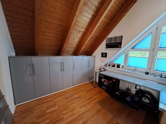 Einbauschrank Arbeitszimmer.jpg