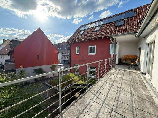 Balkon 4-Zimmer Whg 1OG