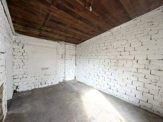 Abstellraum (außen)