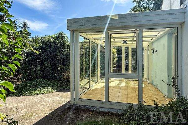 Blick zum Wintergarten